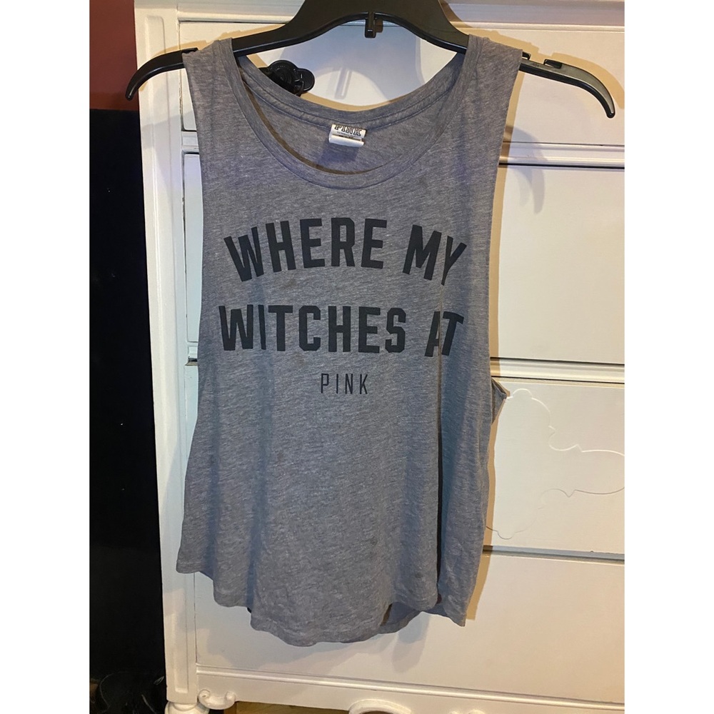 Super cute work out tank top! Slightly stained size xs